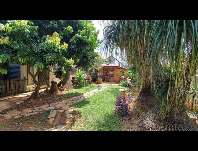 4 BEDROOM HOUSE FOR SALE IN PRETORIA GARDENS
